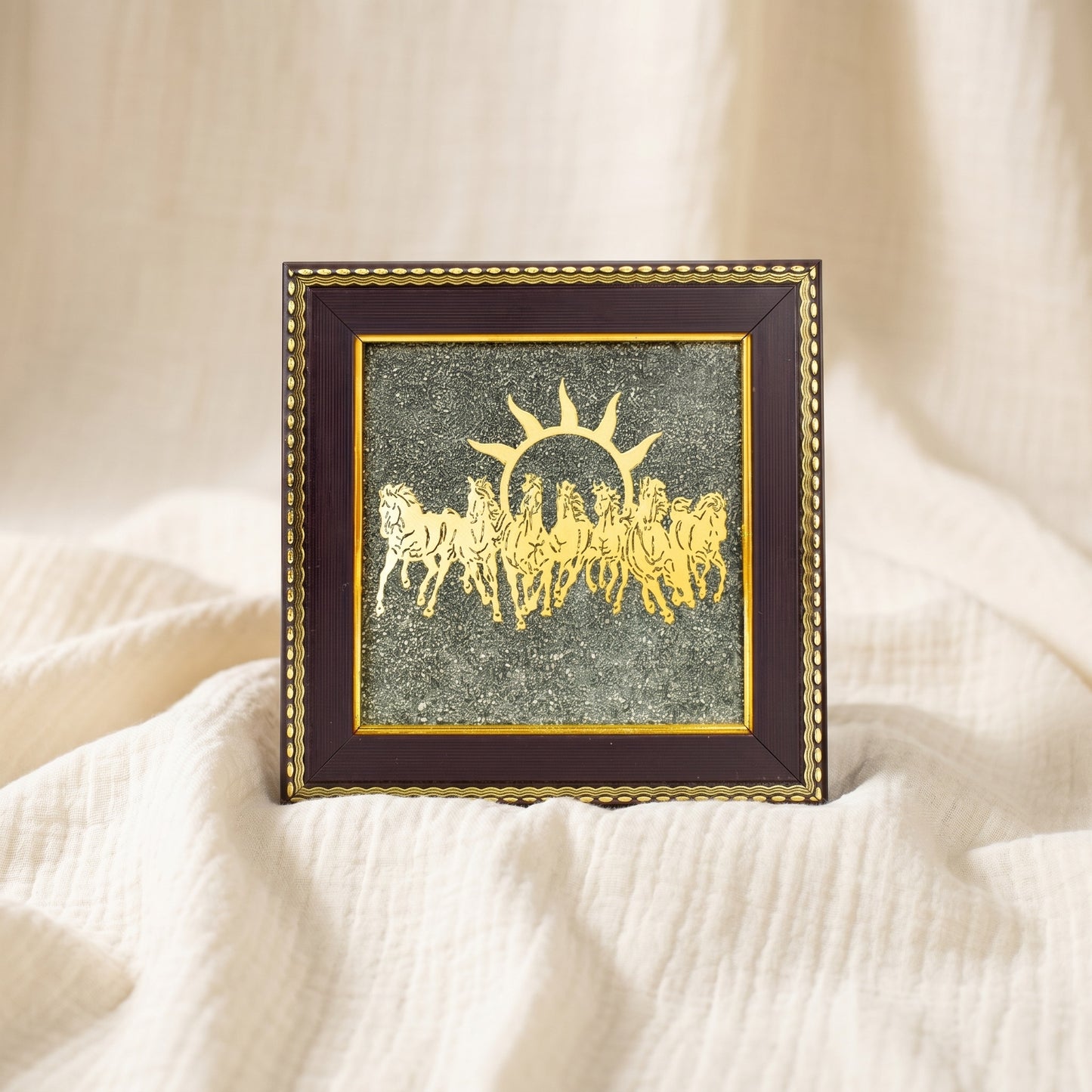 07 Horses On Raw Pyrite Frame